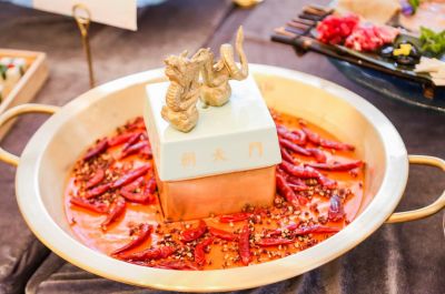 穆棱開火鍋加盟店，如何服務(wù)好顧客？