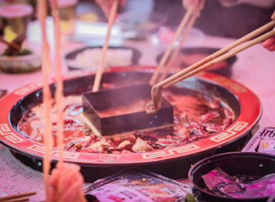 重慶朝天門火鍋適不適合年輕人加盟？