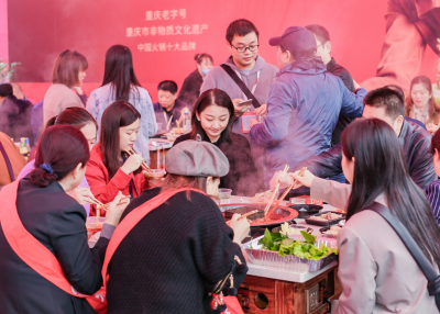 為什么現(xiàn)在的火鍋店都在開拓甜品賽道？