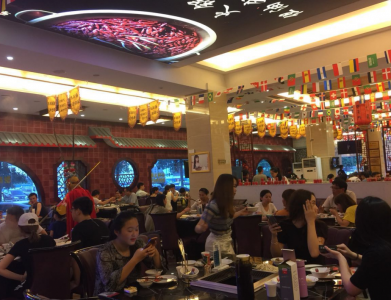 朝天門火鍋督導(dǎo)全程跟蹤扶持，助力門店高水準經(jīng)營！