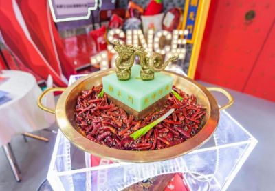 二連浩特開(kāi)火鍋加盟店，怎樣發(fā)揮品類優(yōu)勢(shì)？