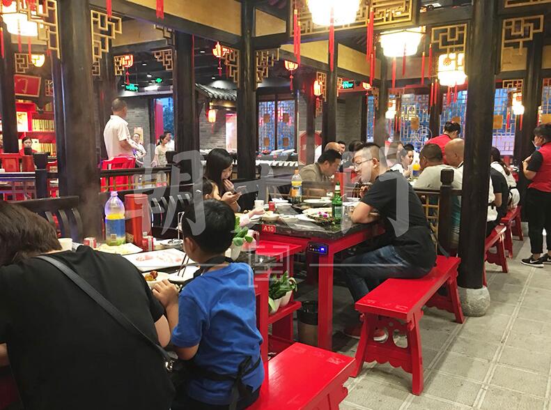 正宗老火鍋加盟店，運營團隊該怎么打造