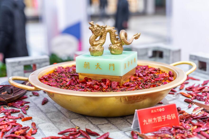 130萬開火鍋加盟店如何選擇品牌？