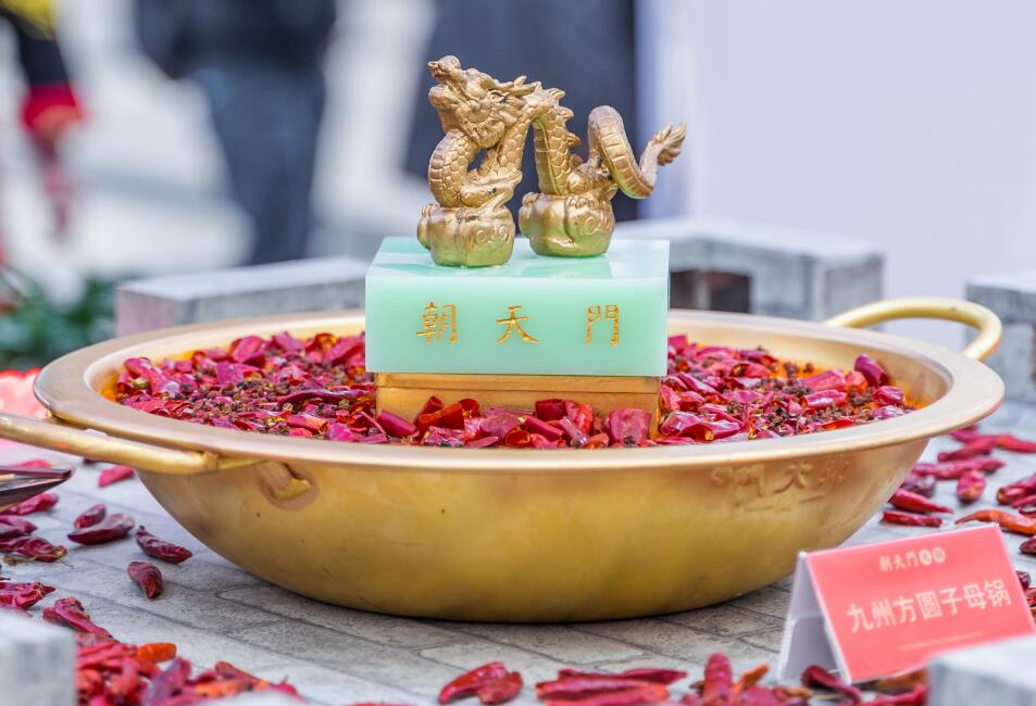 閬中開(kāi)火鍋加盟店好嗎？當(dāng)?shù)叵M(fèi)水平如何？