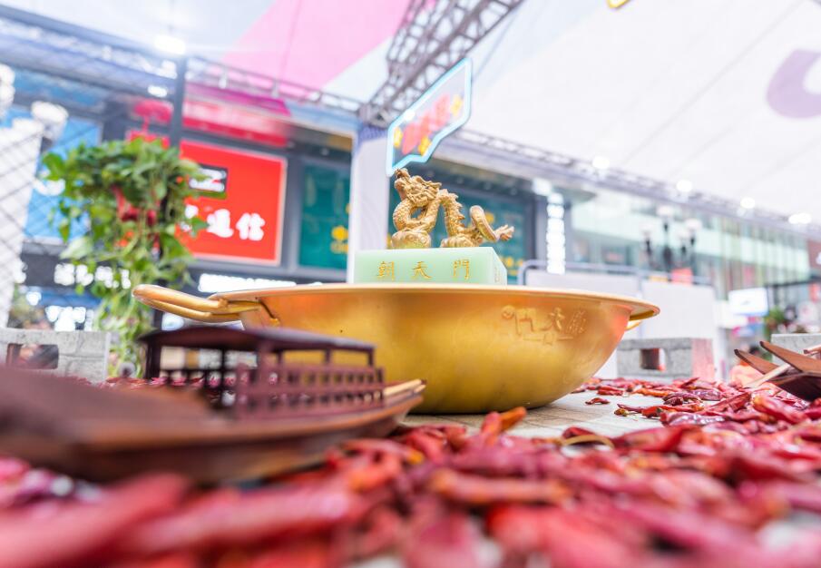 棗莊開(kāi)火鍋加盟店怎樣經(jīng)營(yíng)才能盈利？