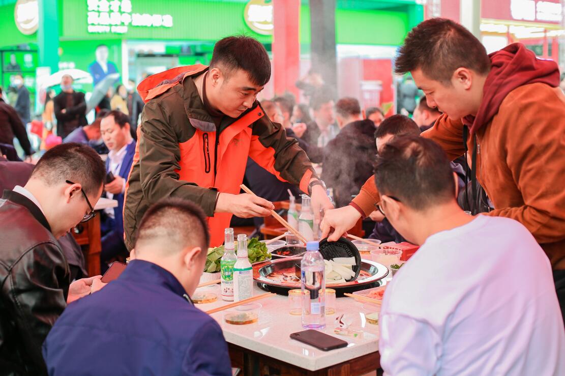 四川火鍋加盟能獲哪些服務(wù)支持？