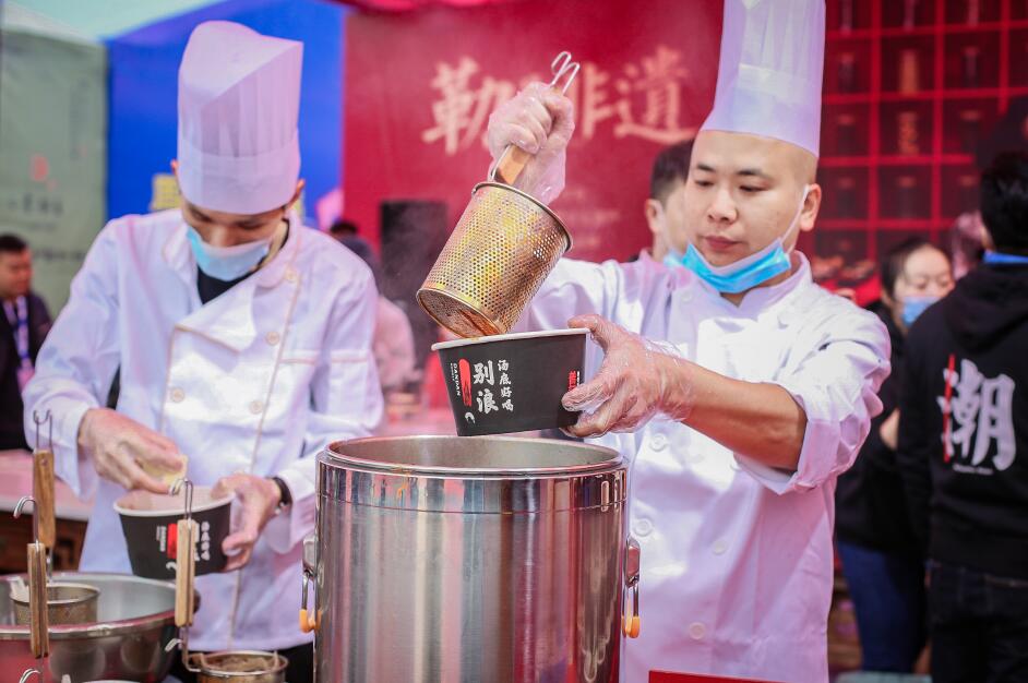 任丘開火鍋加盟店，請先做好這些調(diào)研工作！