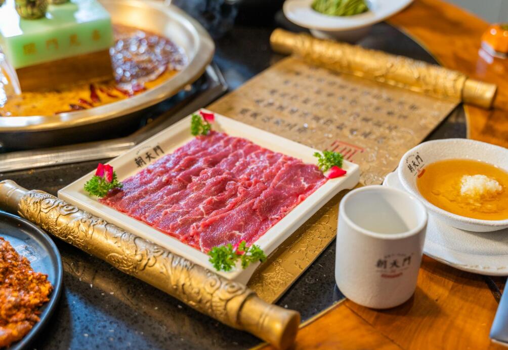 大連開(kāi)火鍋加盟店，應(yīng)該租賃哪種商鋪？