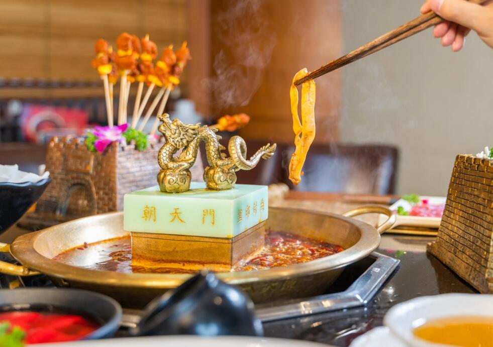 霸屏美食榜的朝天門火鍋，為何非吃不可？