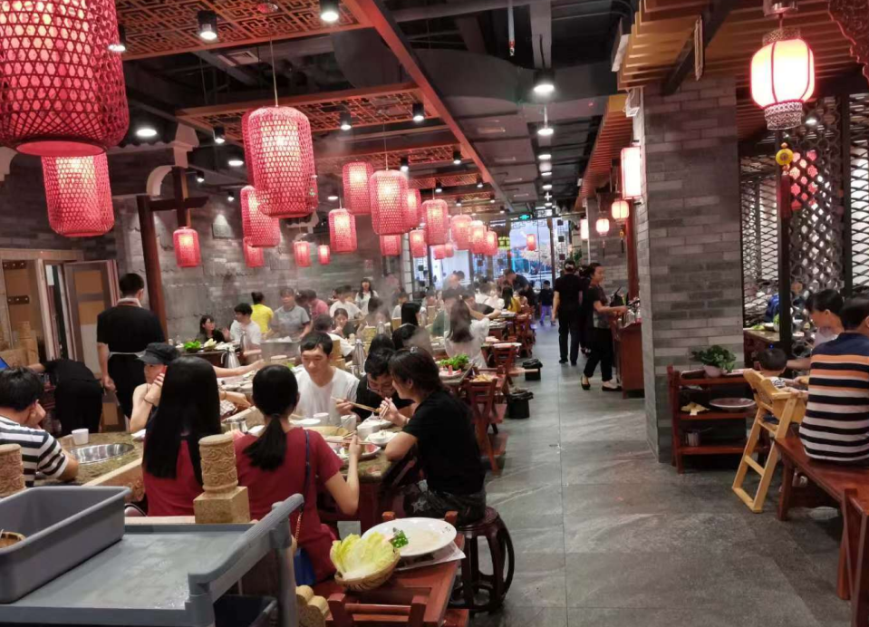 赤峰開火鍋加盟店，如何保障餐品標(biāo)準(zhǔn)化？
