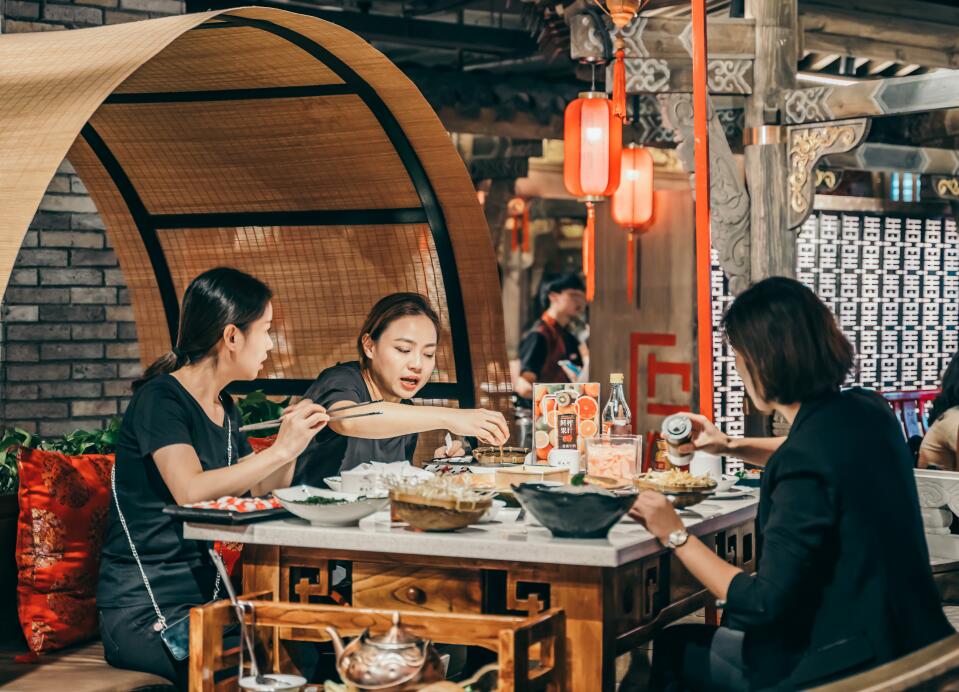 重慶火鍋深受歡迎，除了味道外還與這點(diǎn)有關(guān)！