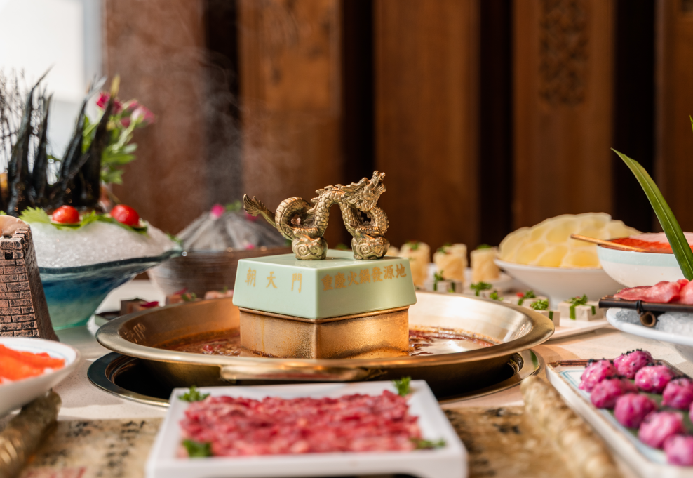 重慶特色火鍋菜品，在這家店能吃個(gè)遍！