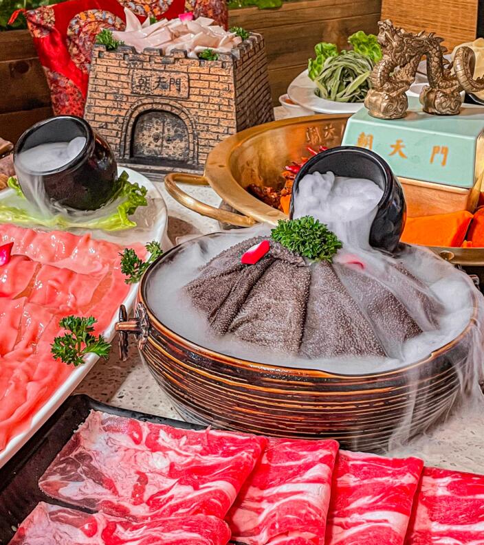 朝天門火鍋?zhàn)哌M(jìn)迪拜，為海外游子送上地道中國味！