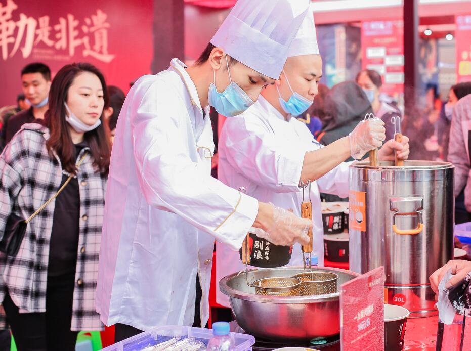 品牌小火鍋店加盟有哪些注意事項？