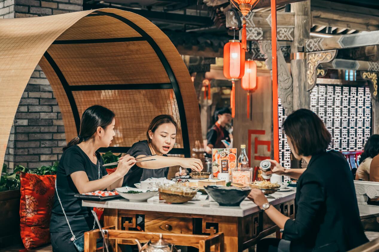 “偽國潮”爛大街，餐飲國潮風(fēng)還能吹多久？