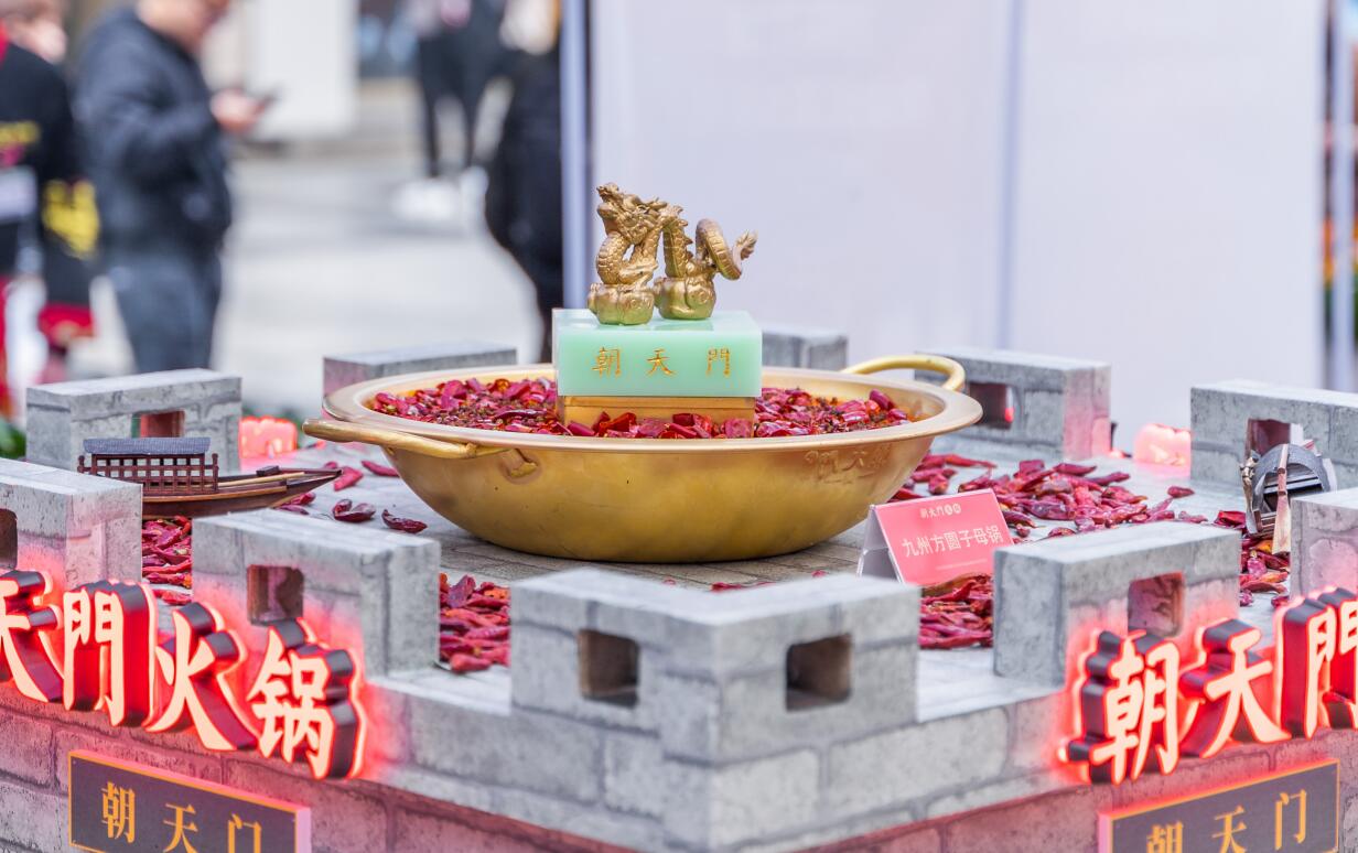 開餐飲店，做爆款單品好，還是多推出菜品好？