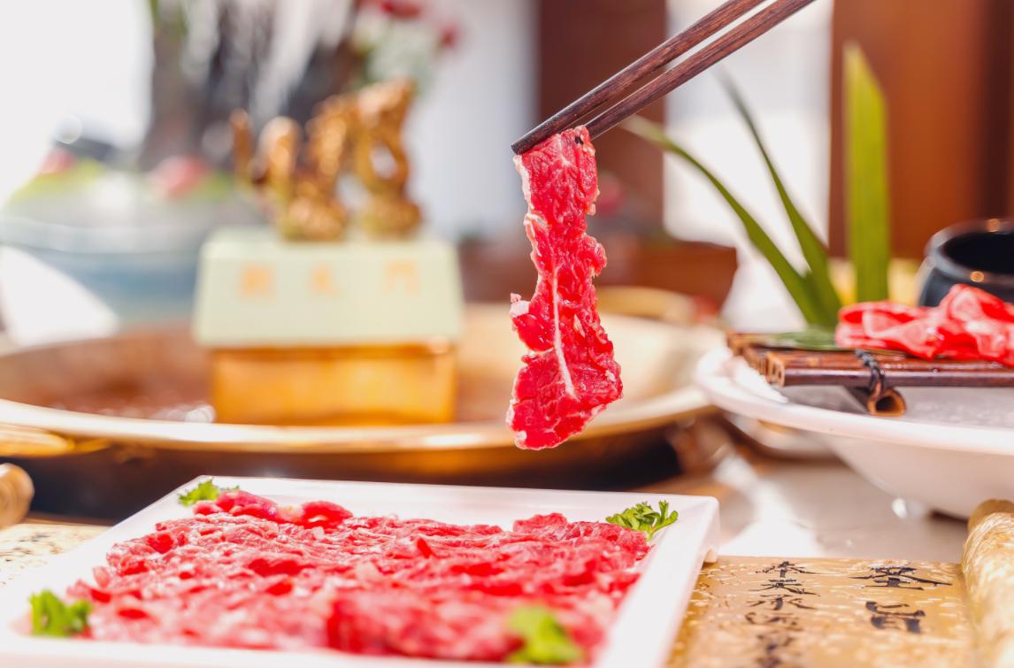 開(kāi)火鍋店，學(xué)會(huì)這2個(gè)創(chuàng)新思路，不愁沒(méi)新客！