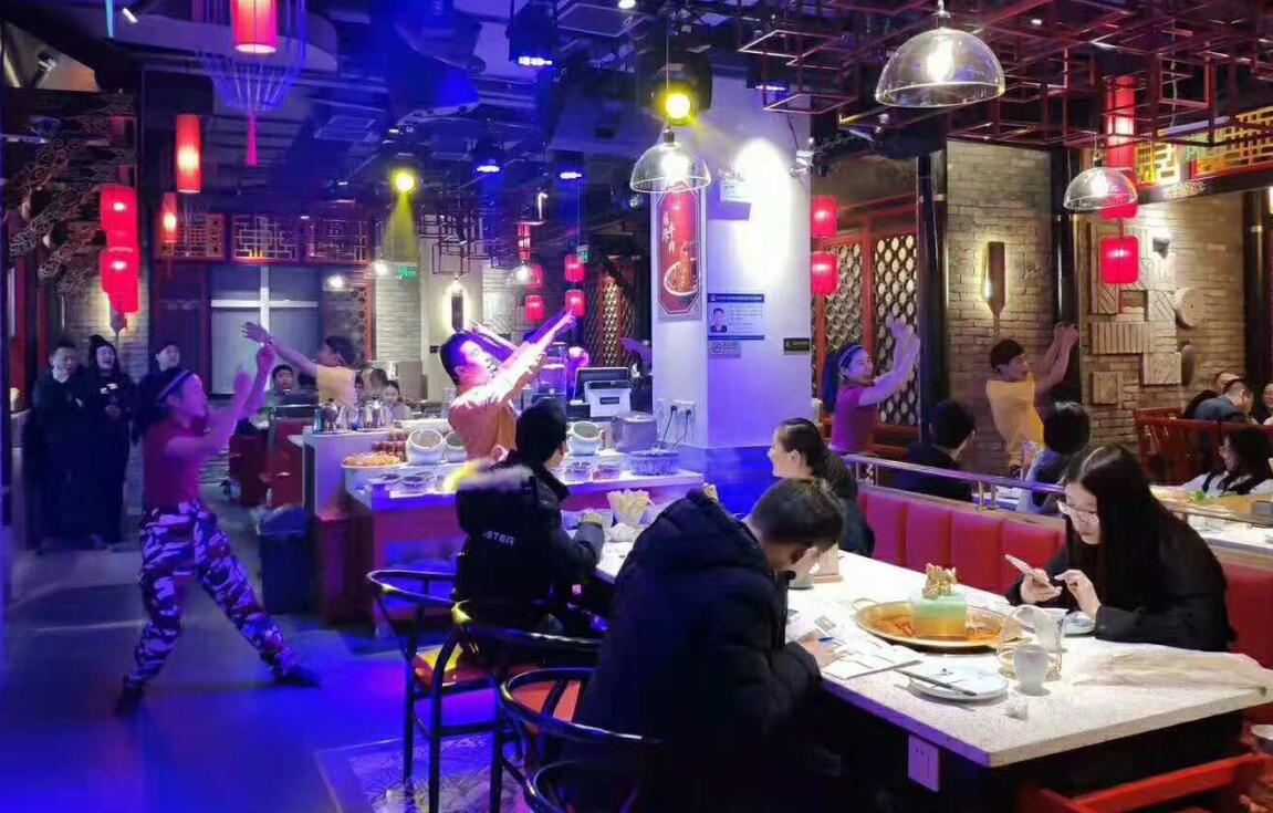 餐飲大坑要避免，踩中一場空中夢！