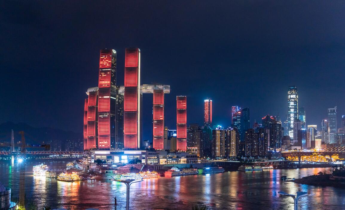被朋友圈贊爆的朝天門旅游攻略！風景奇幻重慶火鍋超贊！