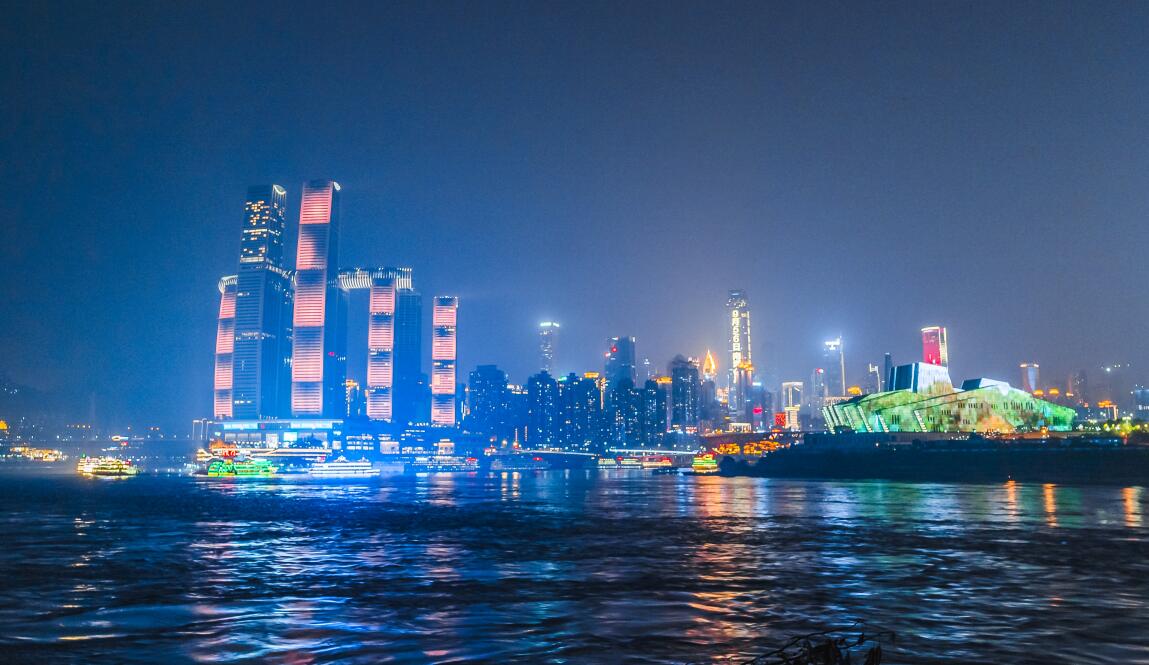萬盛奧陶紀旅游攻略，456月來第一天空懸廊，不虛此行！