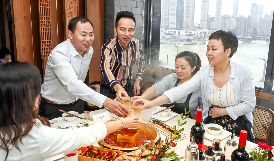 夏天不吃火鍋？做好四點，讓你全場爆滿！