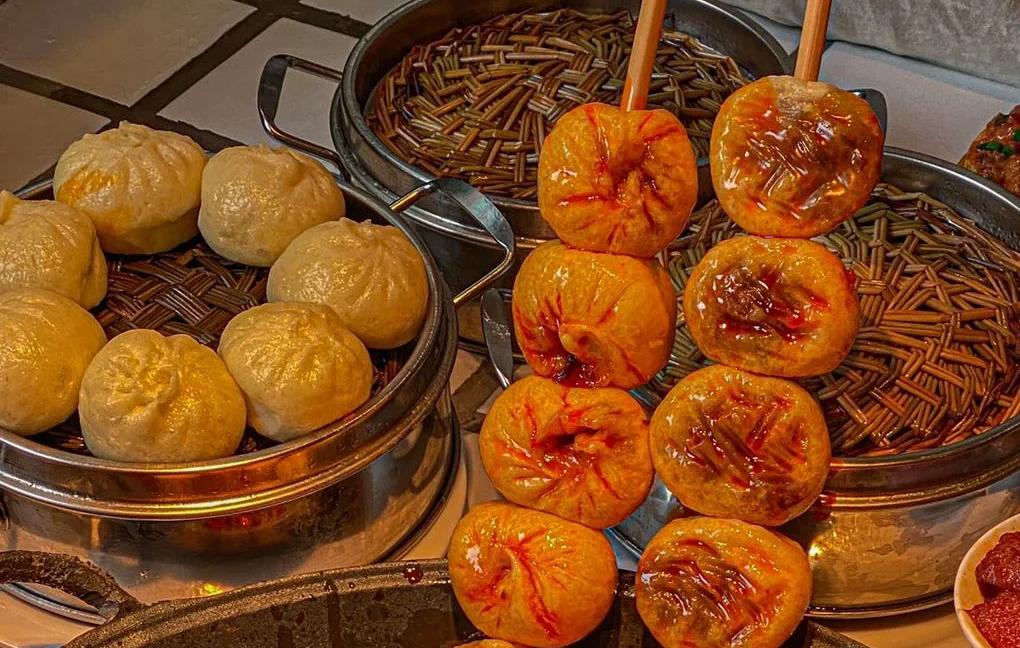 另類網(wǎng)紅吃法，火鍋包子的制作方法！