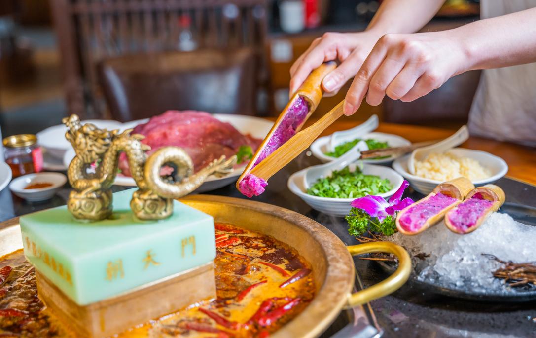 重慶火鍋，經(jīng)典菜品，加盟店必備！
